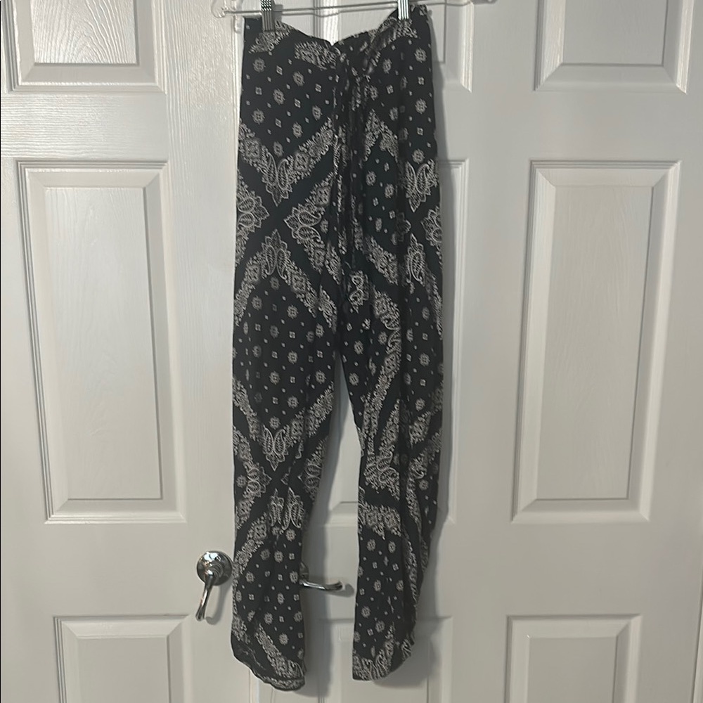 Stylish Navy and White Women's Trousers with Tie Front and Front Zipper